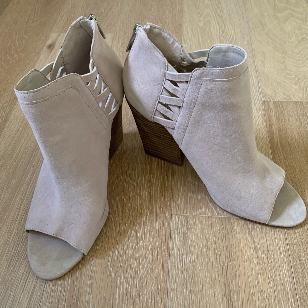 Vince Camuto Kassa Heel